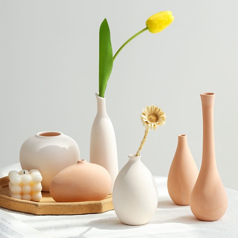 New Design Table Decoration Striped Matte Nordic Handmade Ceramic Clay Floral Vase