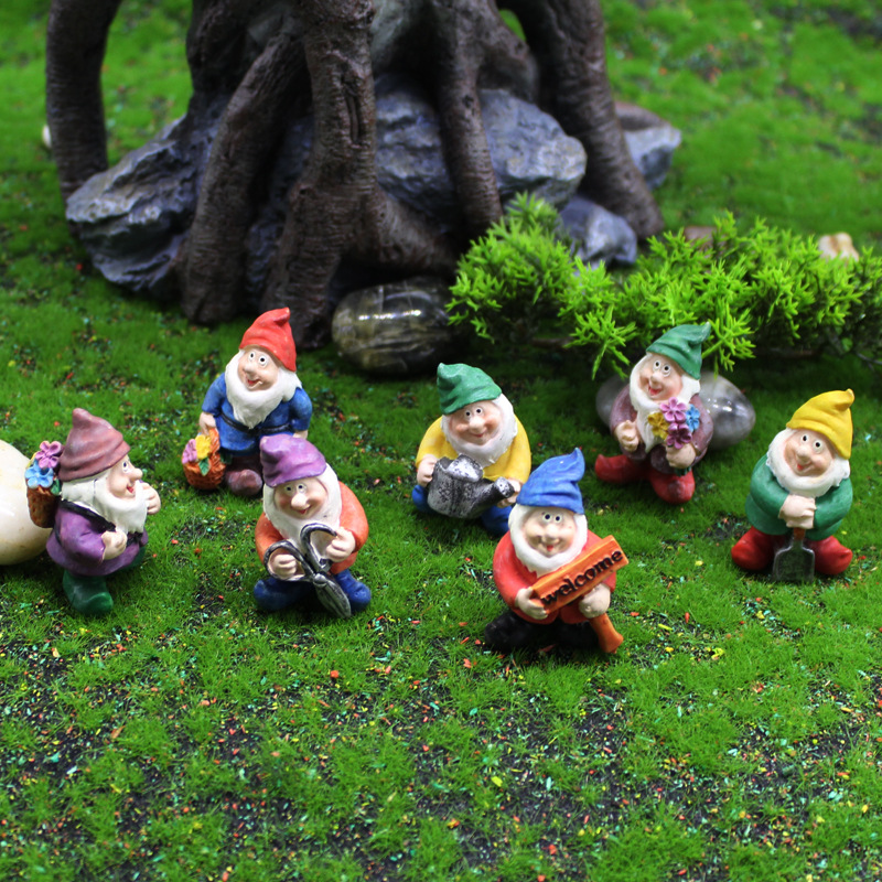 Garden decorative Cute Mini Resin Seven Dwarfs Statue Gnomes
